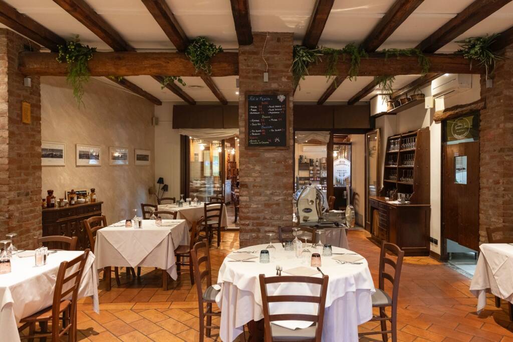 Antica Farmacia dei Sani