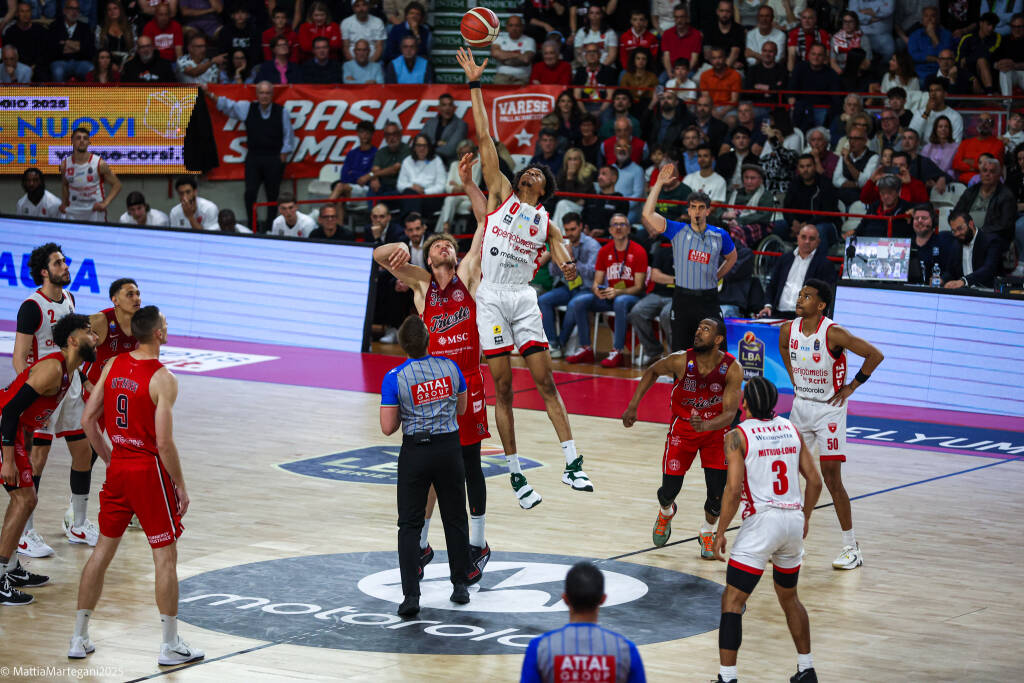 Openjobmetis Varese - Pallacanestro Trieste 85-80