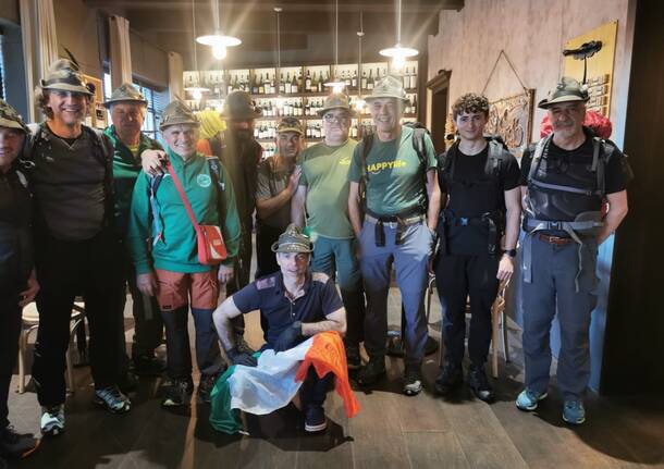Da Angera a Romagnano Sesia, la seconda tappa degli alpini di Brinzio