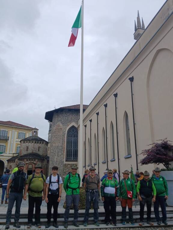 Missione compiuta, gli alpini di Brinzio entrano a Biella