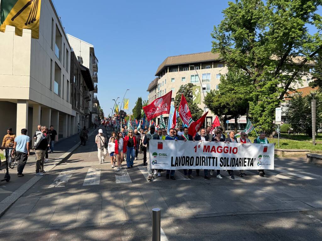Festa del Primo Maggio a Legnano - Lavoratori in piazza