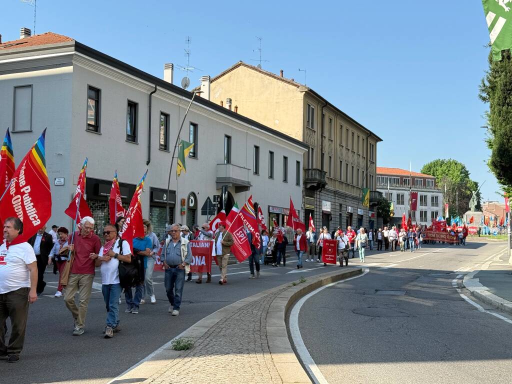 Festa del Primo Maggio a Legnano - Lavoratori in piazza
