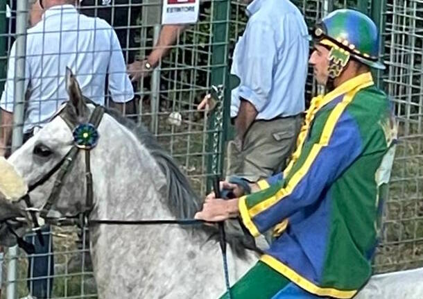 Fucecchio: presenti (quasi) tutti i fantini del Palio di Legnano