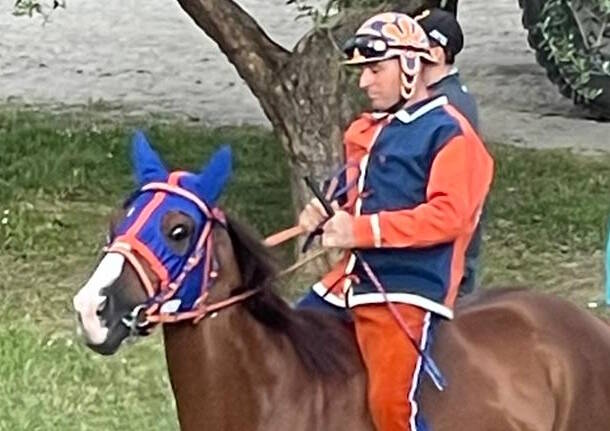Fucecchio: presenti (quasi) tutti i fantini del Palio di Legnano