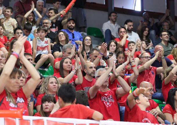 Gara1 tra Legnano Basket e Luiss Roma nelle foto di Viola Dimi