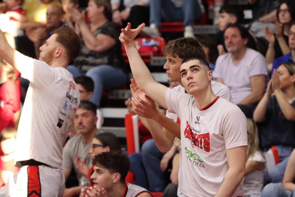 Gara1 tra Legnano Basket e Luiss Roma nelle foto di Viola Dimi
