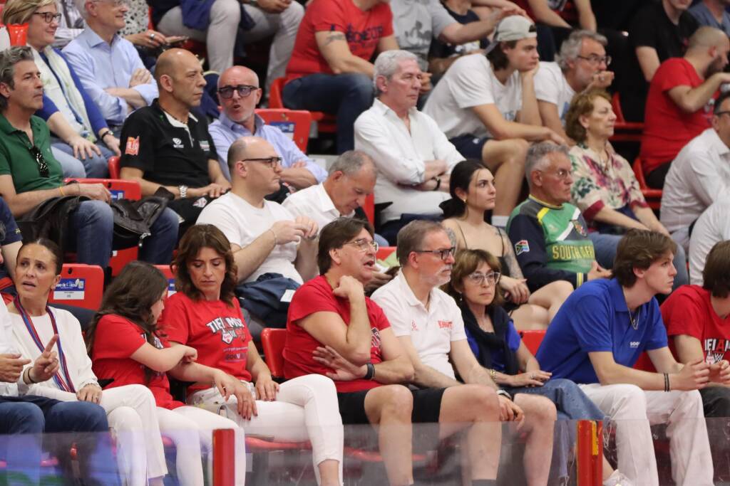 Gara1 tra Legnano Basket e Luiss Roma nelle foto di Viola Dimi