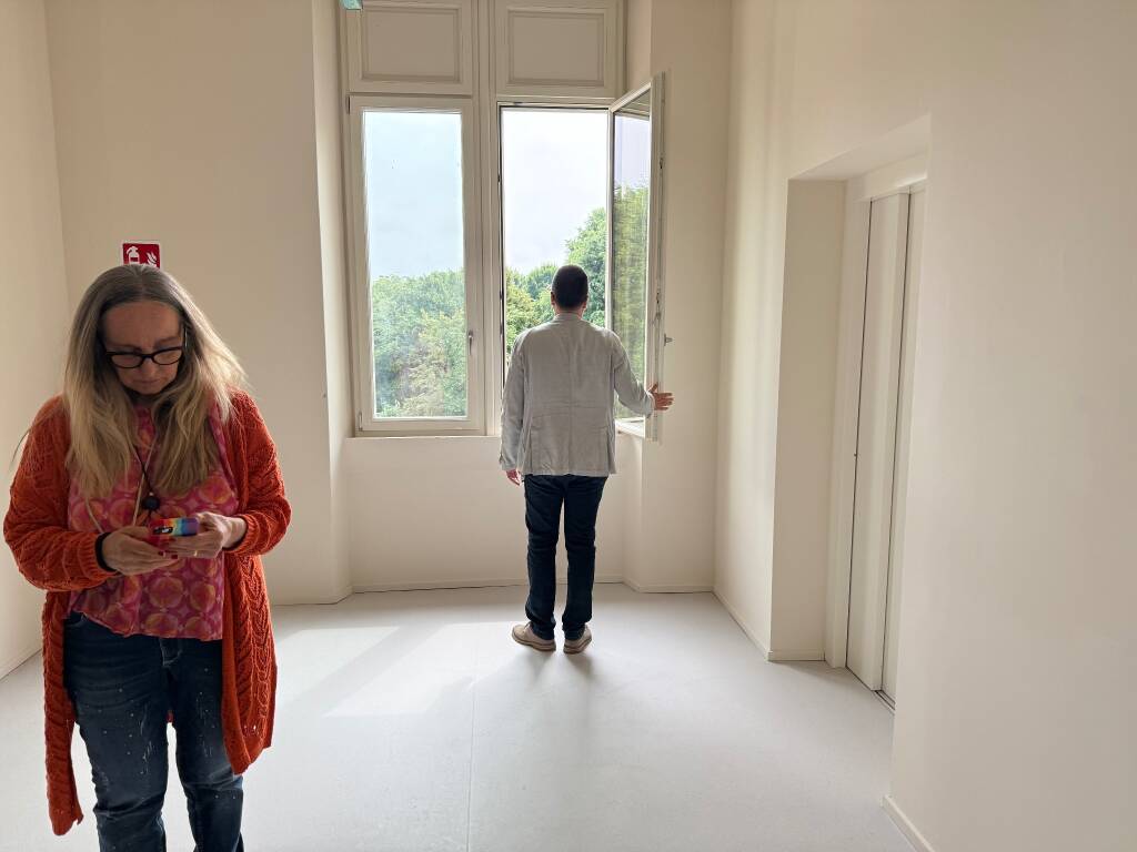 Il sopralluogo nella Palazzina di via Venezia a Legnano 
