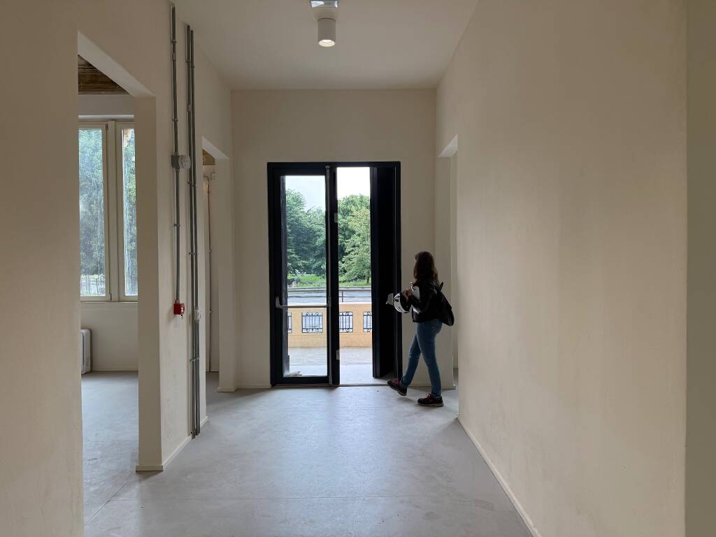 Il sopralluogo nella Palazzina di via Venezia a Legnano 
