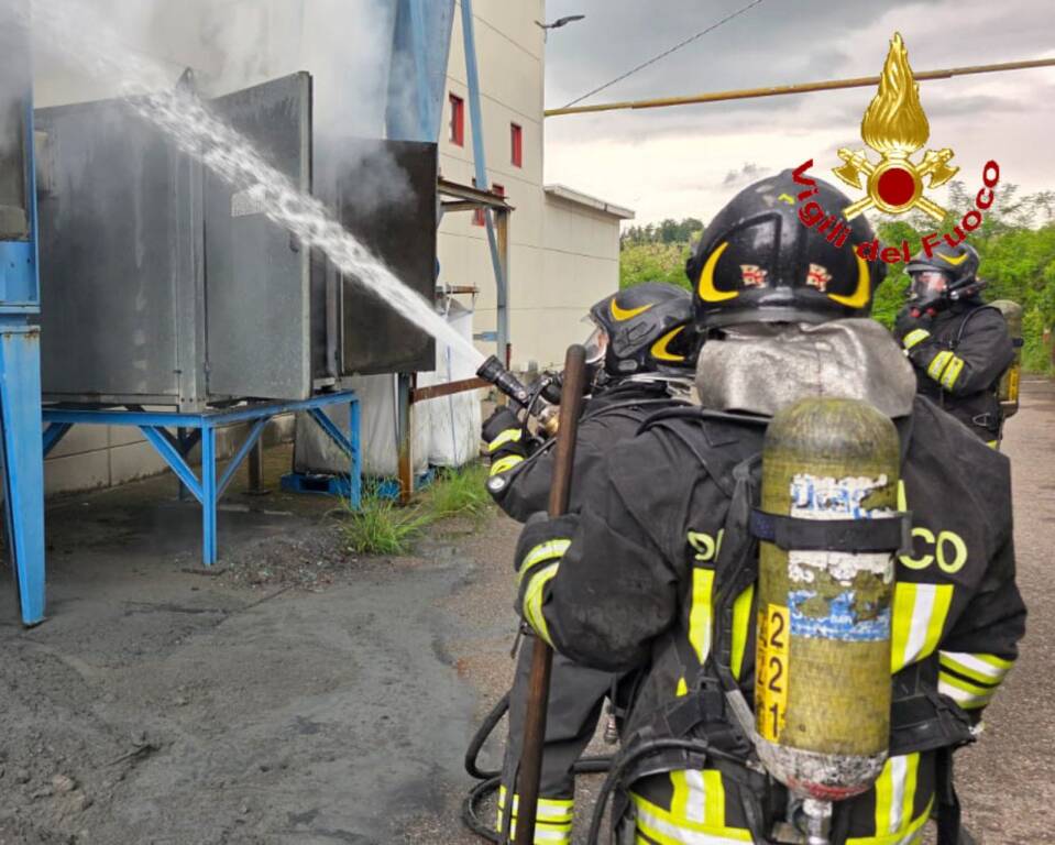 incendio via Lazzaretto Gallarate