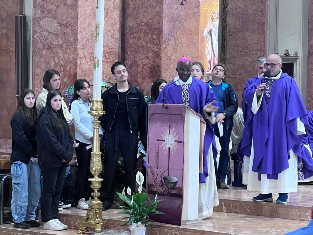 L’ultimo saluto a don Giuseppe Noli