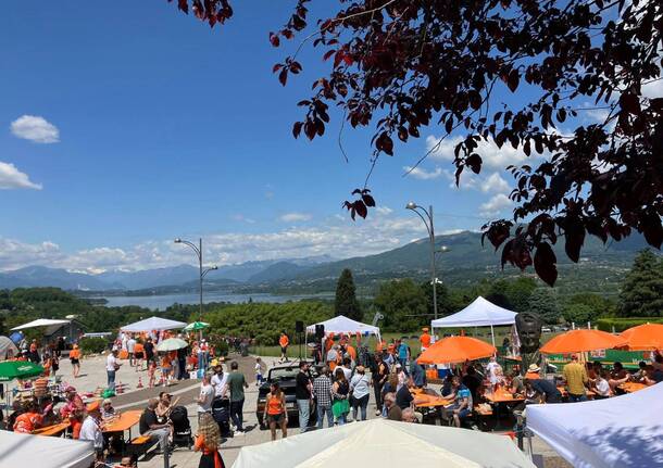 La festa olandese al belvedere di Azzate