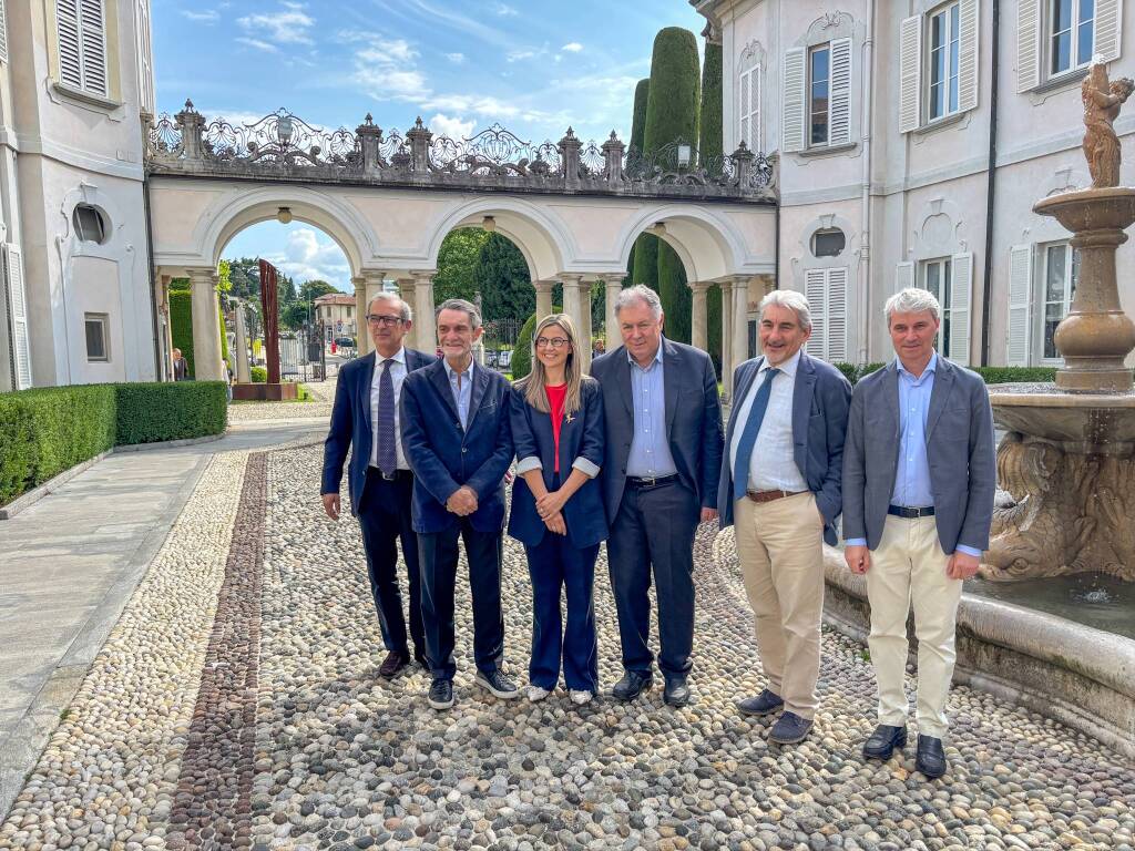 La presentazione del rapporto sussidiarietà e welfare territoriale