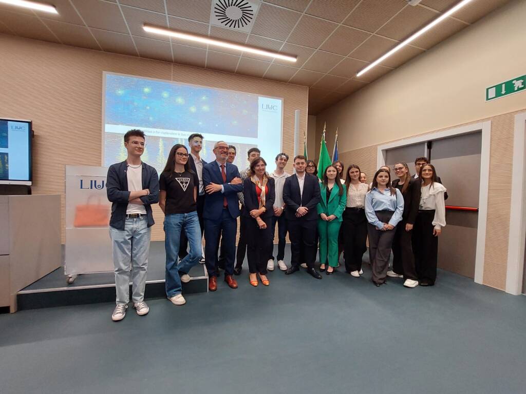 Liuc incontro donatori borsisti