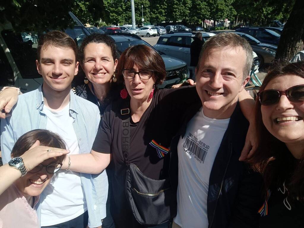 ManifestiAmo