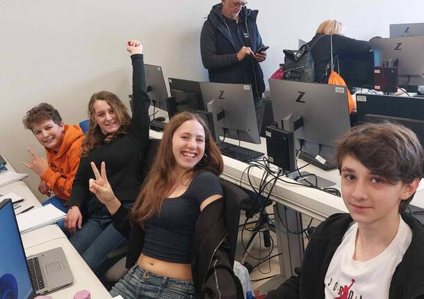 La squadra della media Dante di Varese prima alle Olimpiadi di problem solving