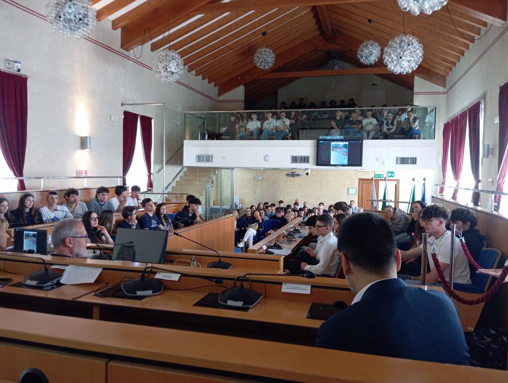 Premiazione nella Sala del Consiglio a Legnano 