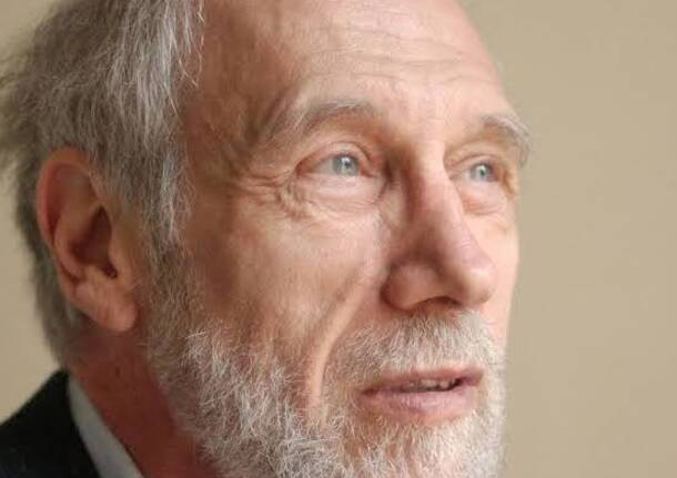 Alain Connes