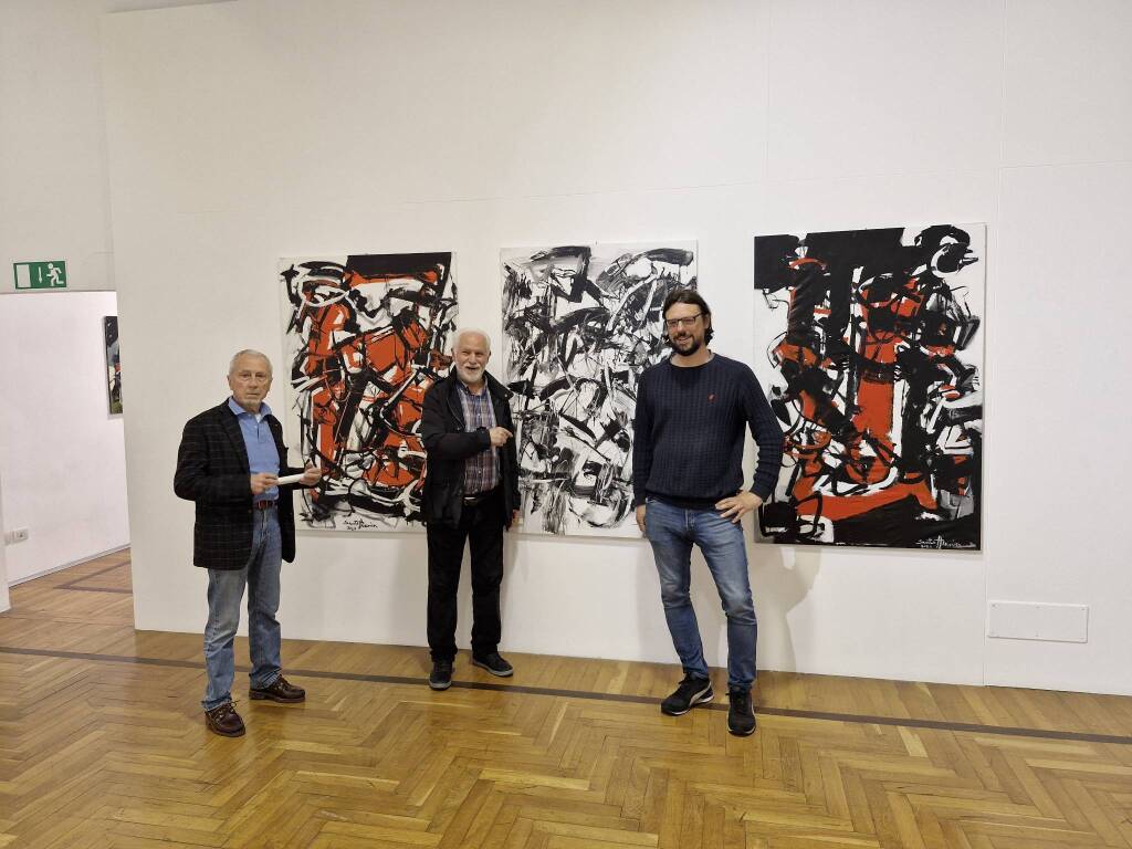 Taglio del nastro per la mostra di Santo Nania a Palazzo Leone da Perego a Legnano