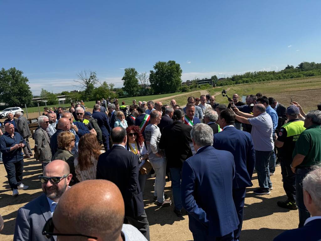 Taglio del nastro per le vasche di laminazione del Fiume Olona  
