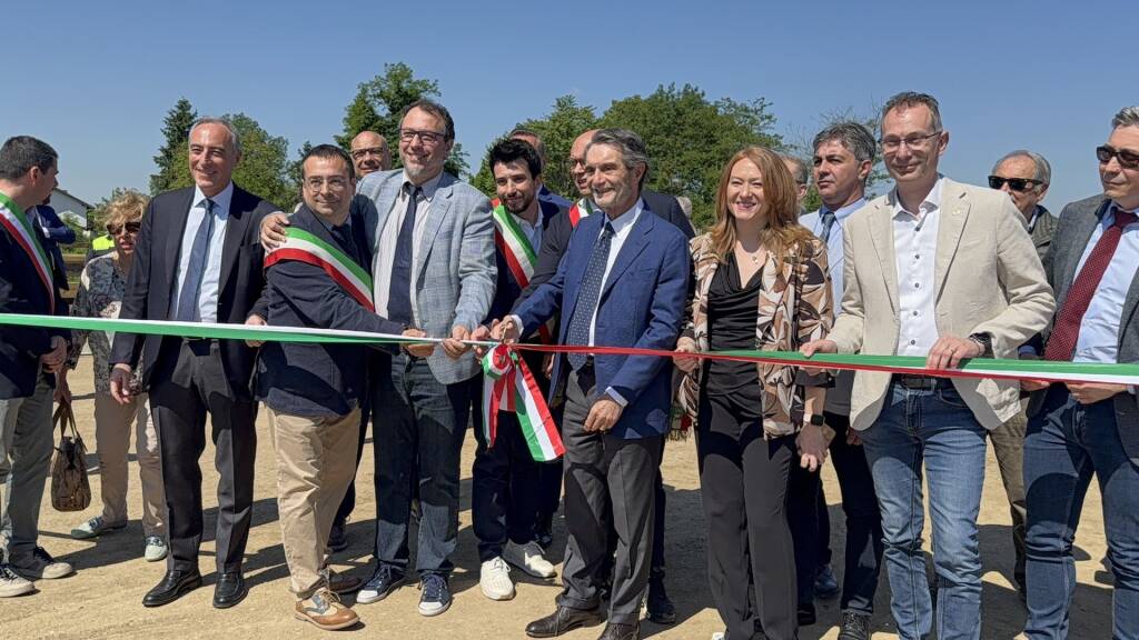 Taglio del nastro per le vasche di laminazione del Fiume Olona  