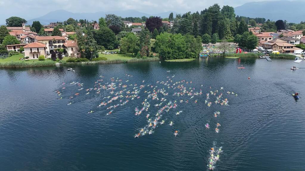 A Monate la prima tappa del trittico Varesotto dell'Italian Open Water Tour