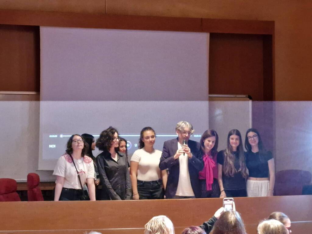 A Parabiago si alza il sipario sul progetto "Look Up"
