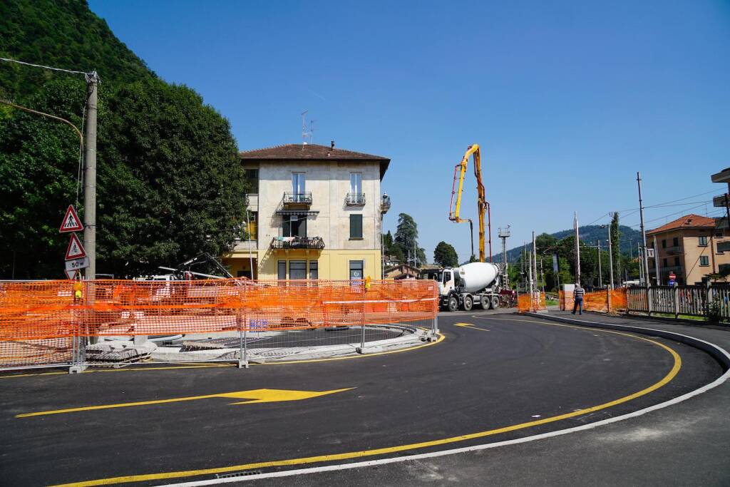 Alptransit Laveno Mombello 