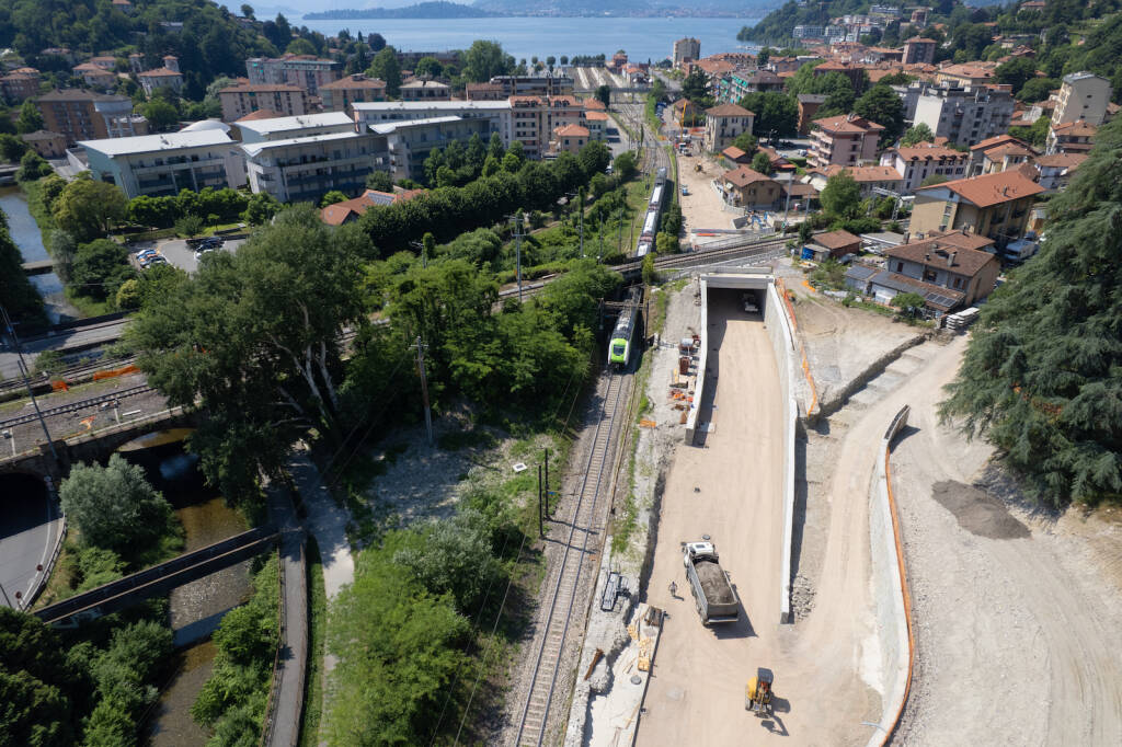 Alptransit Laveno Mombello 