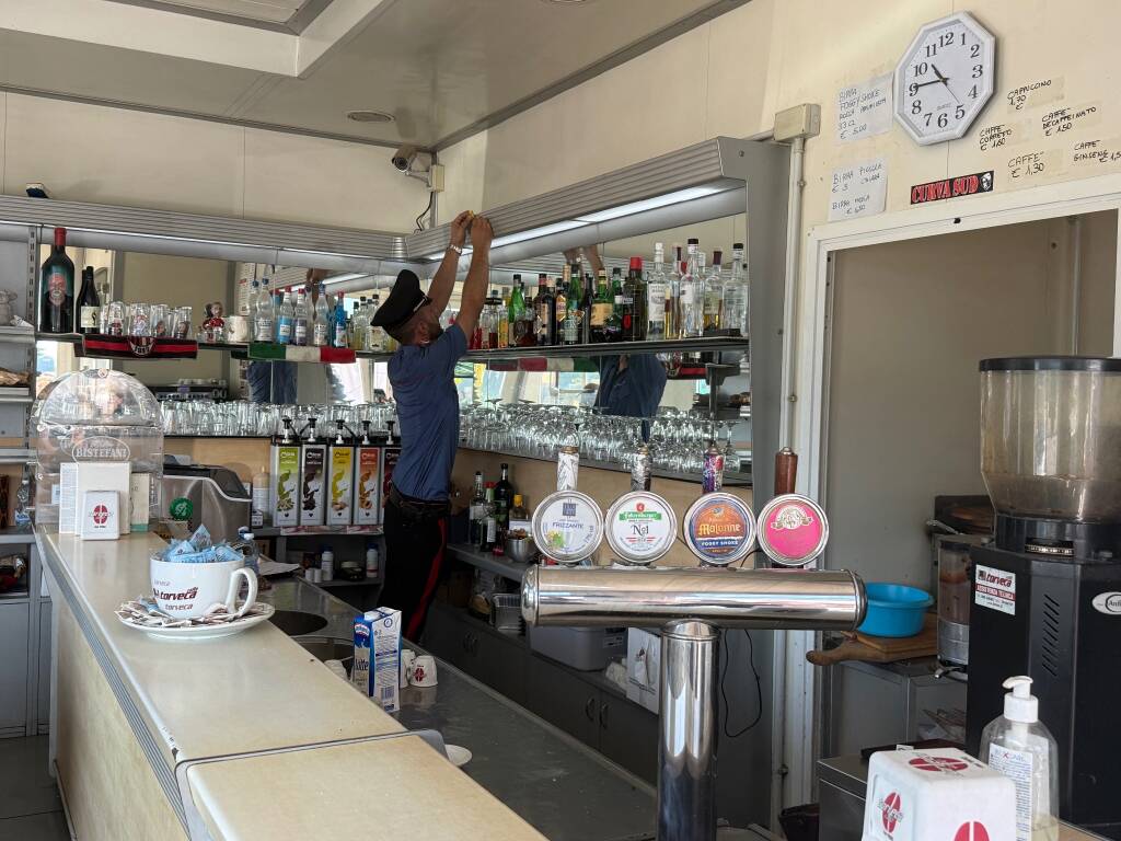 Bar e Benzinaio a Magnago - colpi d’arma da fuoco 