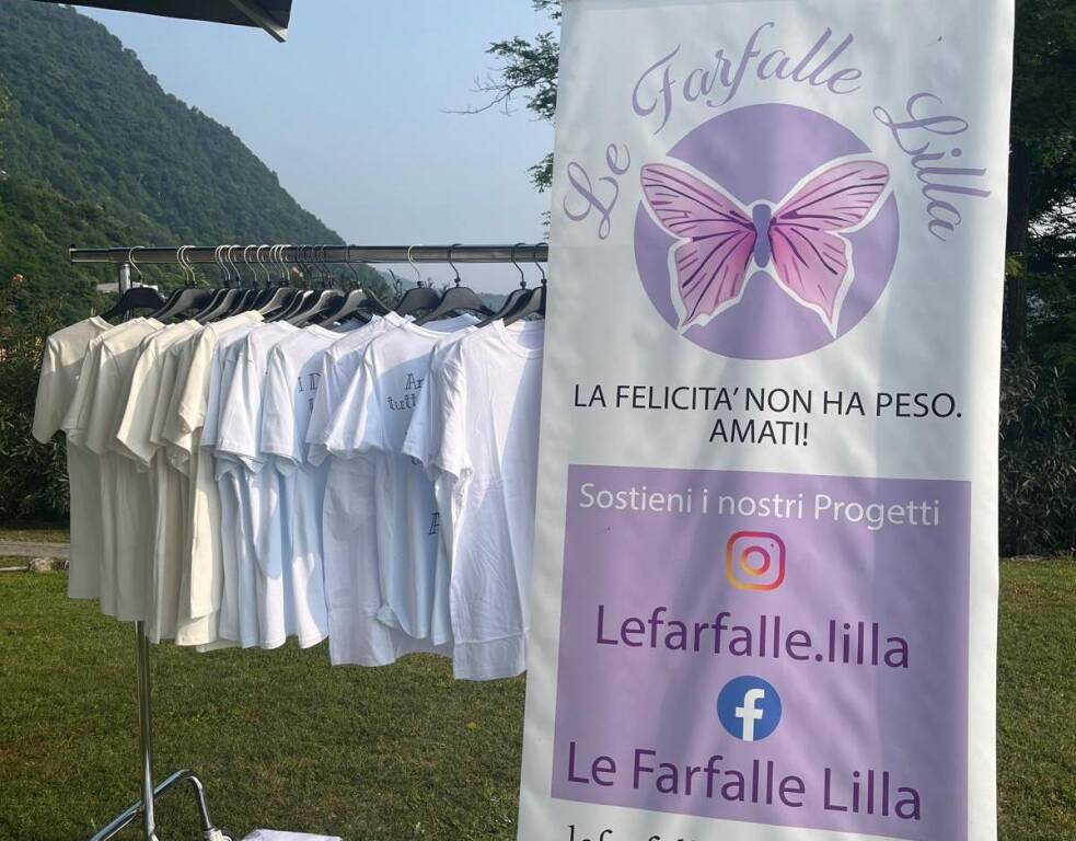 L\'Apericena Panoramico con Le Farfalle Lilla