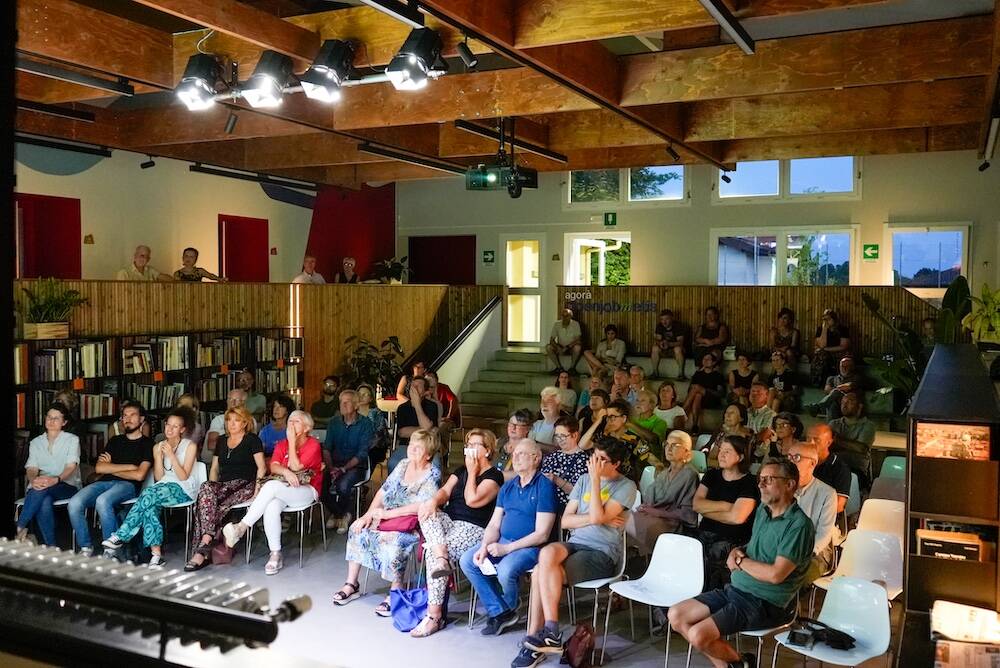 Da Santiago alla Via degli Dei passando dai 3 Campanili del Varesotto: a Materia si cammina con il cuore