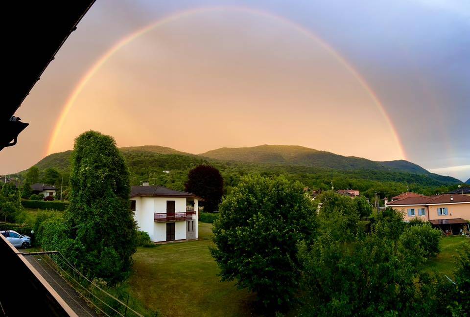 L\'arcobaleno nei cieli del Varesotto