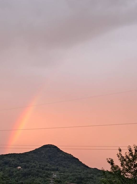 L\'arcobaleno nei cieli del Varesotto