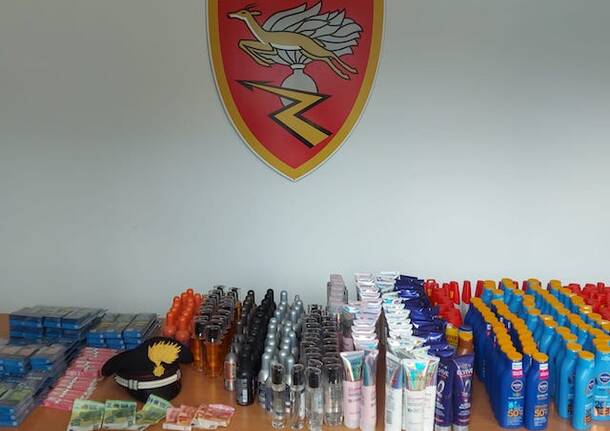 cosmetici sequestrati inseguimento olgiate gallarate