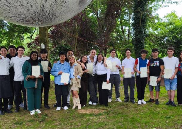 Cracco premia gli studenti IAL Legnano e Saronno