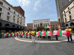 Flash mob Cgil in piazza monte Grappa per i referendum