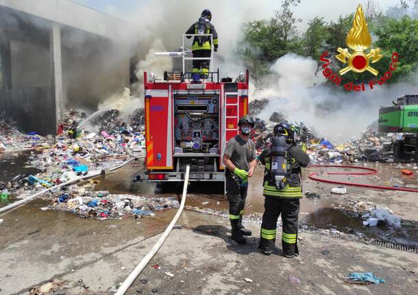 incendio neutalia 18 giugno 2025