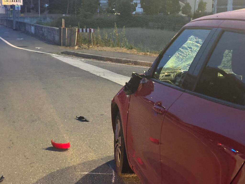 incidente auto monopattino Gallarate