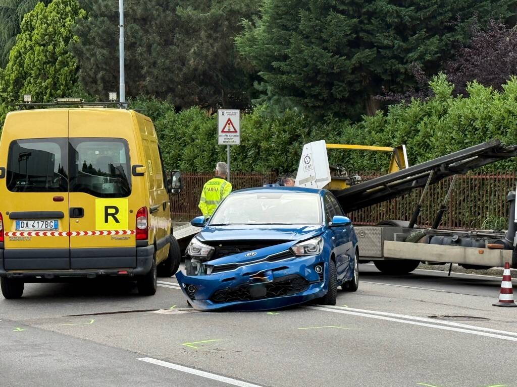 Incidente sul viale Toselli a Legnano 