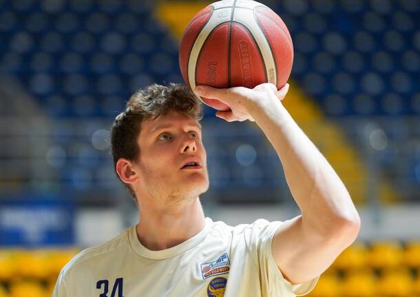 maximilian ladurner basket