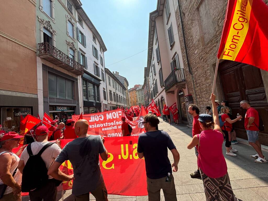 Mobilitazione a Bergamo: Metalmeccanici di Legnano