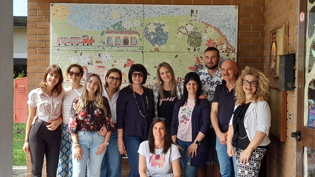 mosaici scuole sangiano e caravate