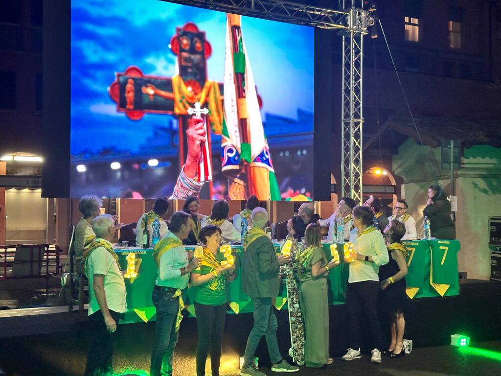 Palio 2025: cena della vittoria - contrada Sant'Ambrogio 