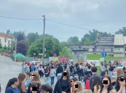 protesta chiusura scuola