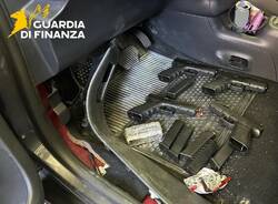 sequestro armi e droga a Como Brogeda 19 giugno 2025