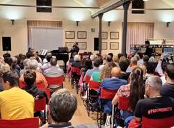 Tradate - associazione Petali dal mondo