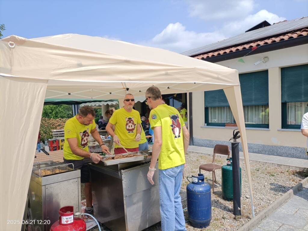 Una giornata di festa alla RSA di Morosolo grazie alla Soms di Casciago