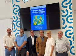 36esimo festival dei giovani di canottaggio