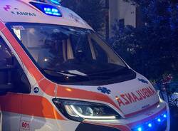 ambulanza generica notte sos malnate